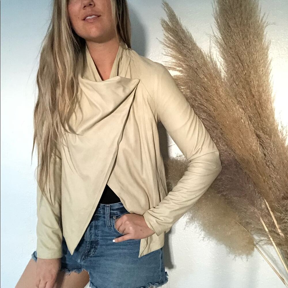 VINCE Cream Tan Leather Ribbed Sweater Snap Asymmetrical Moto Jacket Coat Small